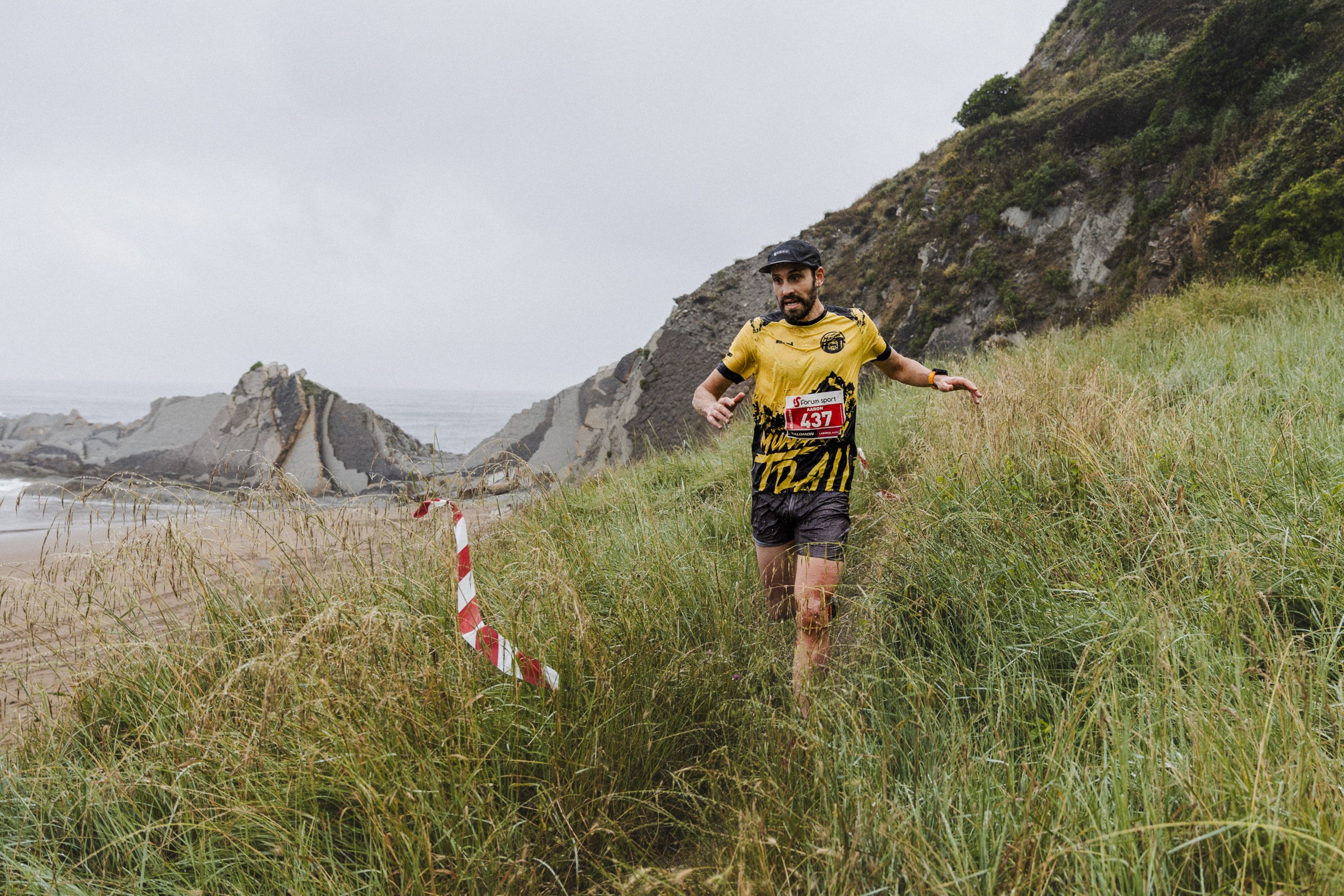 Aarón Alonso, ganador de la Media Maratón de Montaña de Kosta Trail 