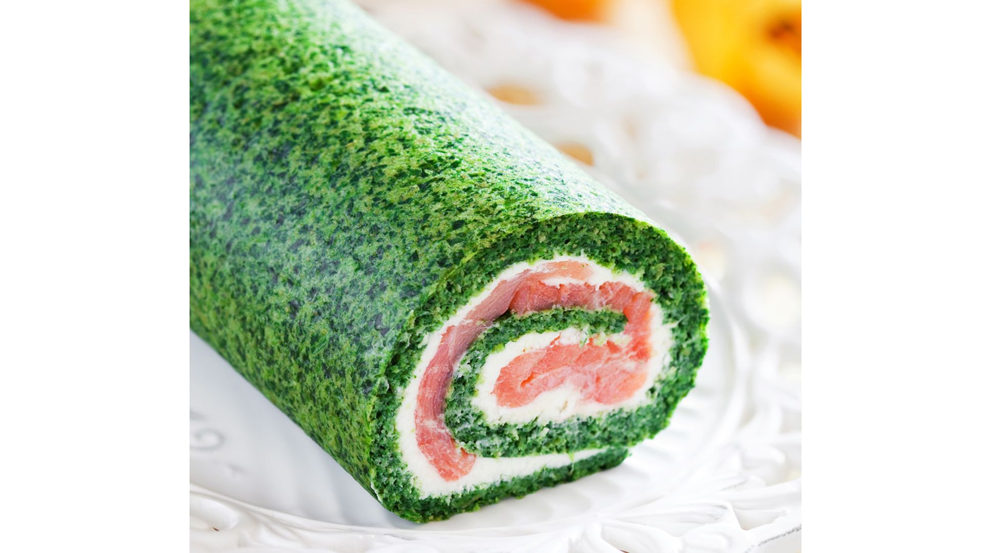 Receta de rollo de espinaca con salmón y queso