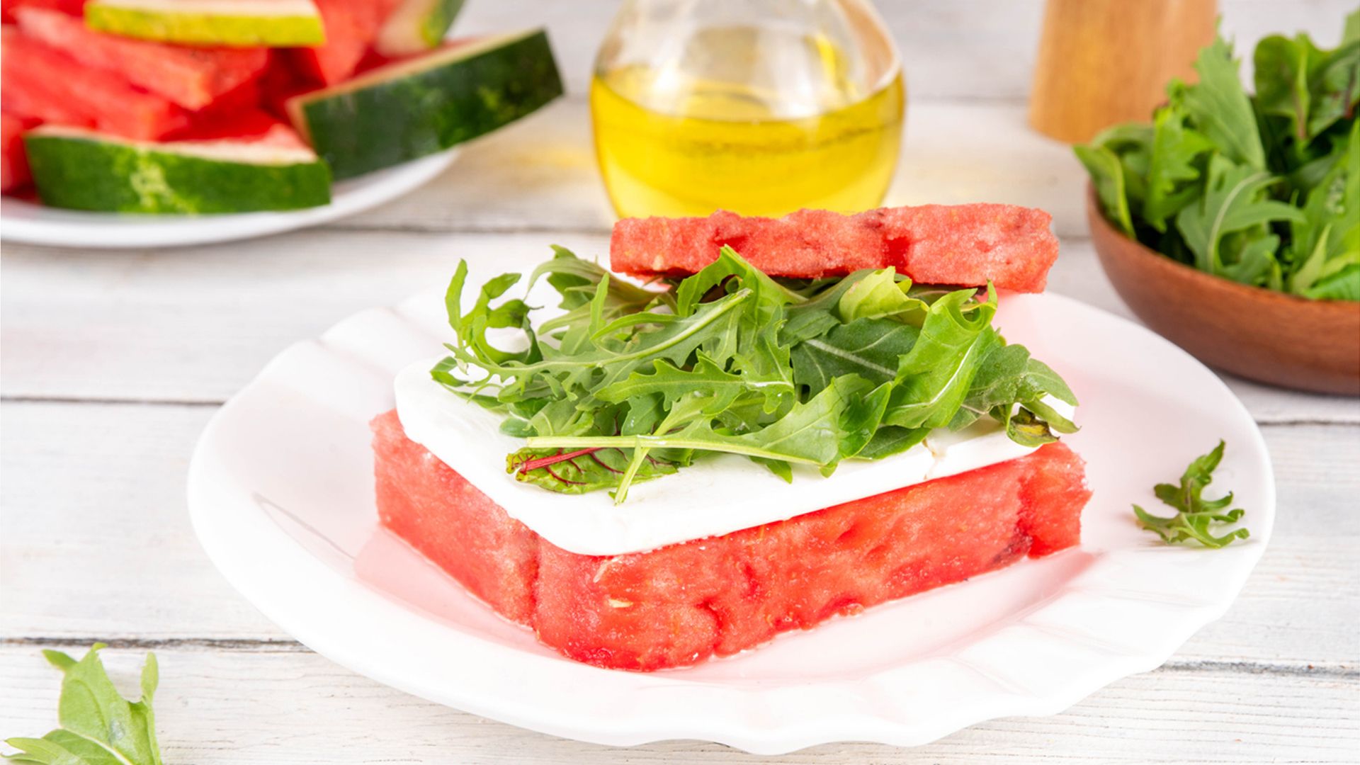 Receta de hamburguesa de sandía, rúcula y queso fresco