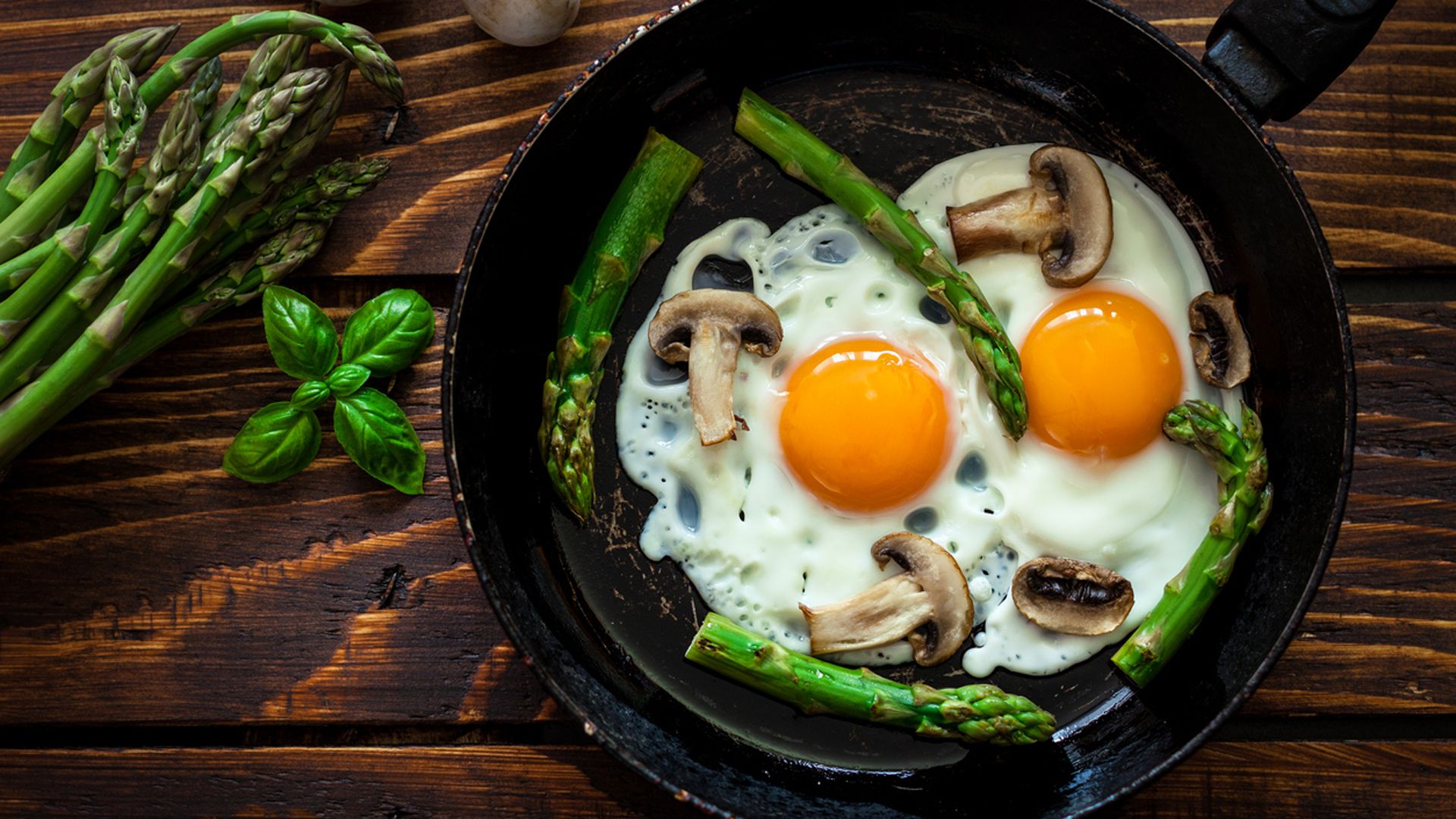 Más huevos y menos tocino