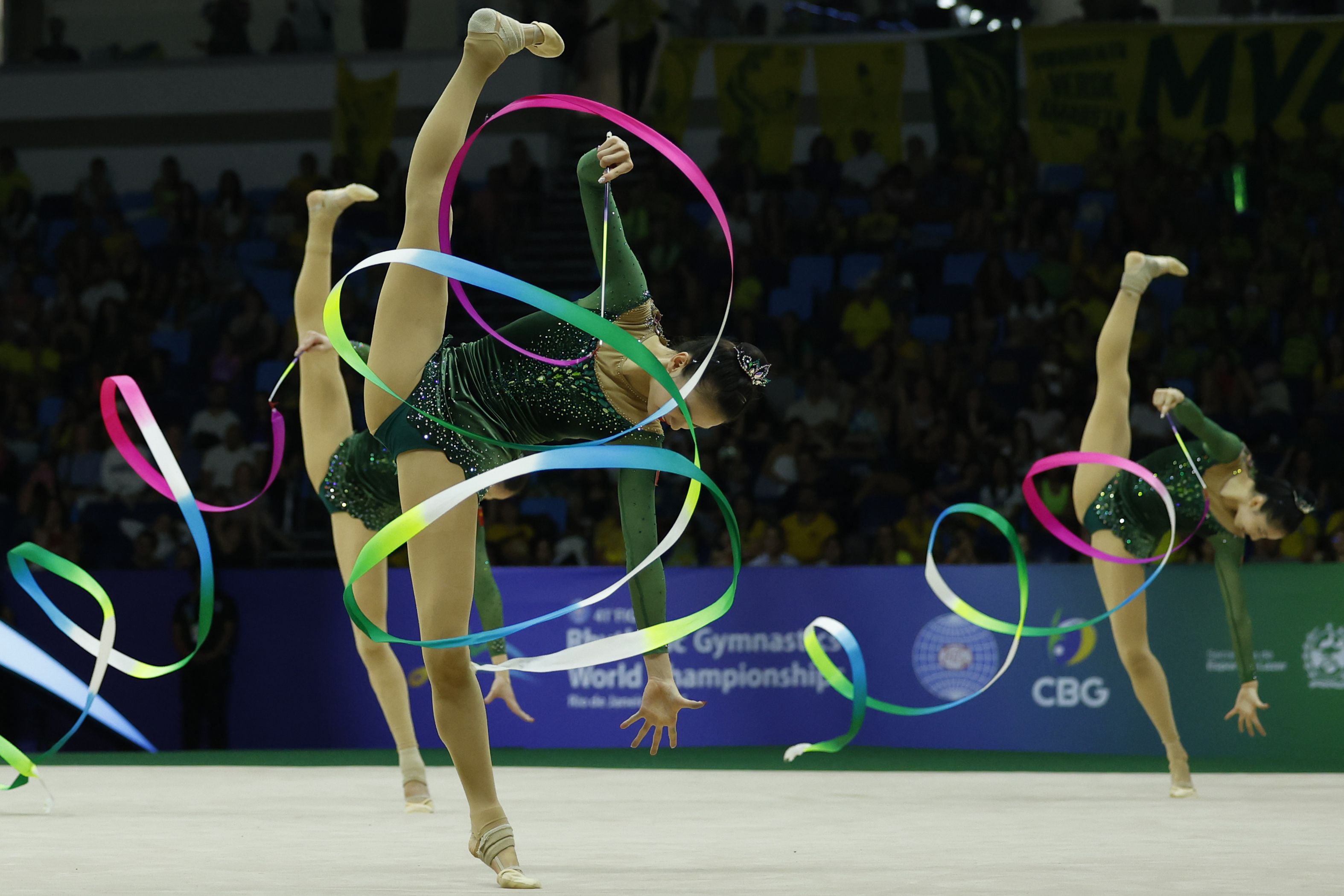 Oro para China y bronce para España en el Mundial de cinco cintas