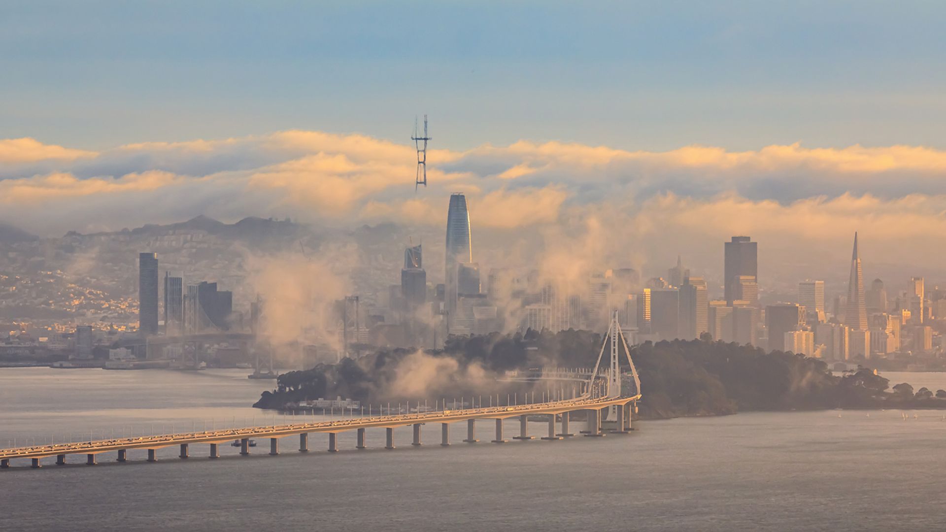 La contaminación del aire se asocia a un aumento de infartos en toda España