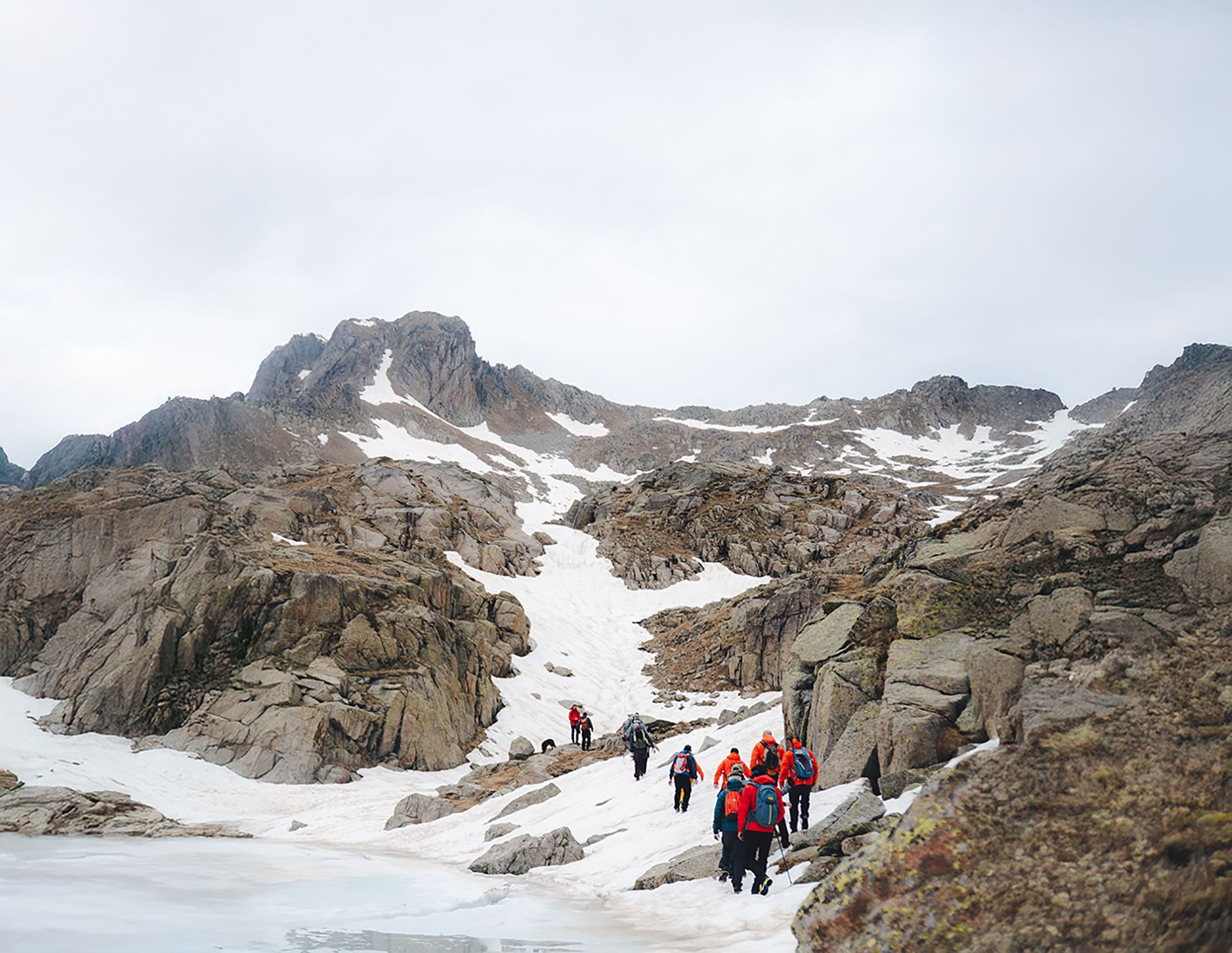 Puertas abiertas a la montaña