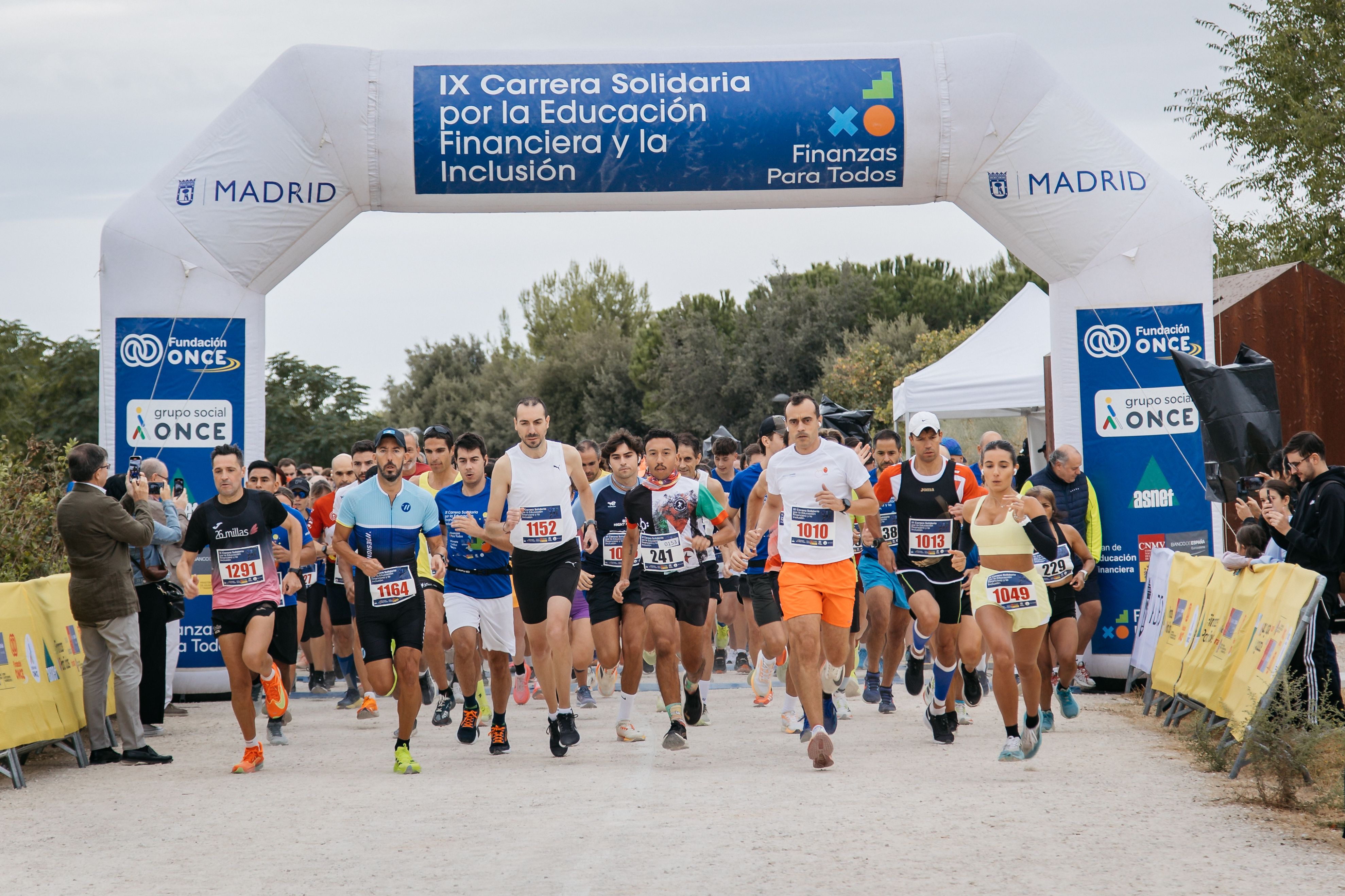 Récord de participación en la IX Carrera Solidaria por la Educación financiera
