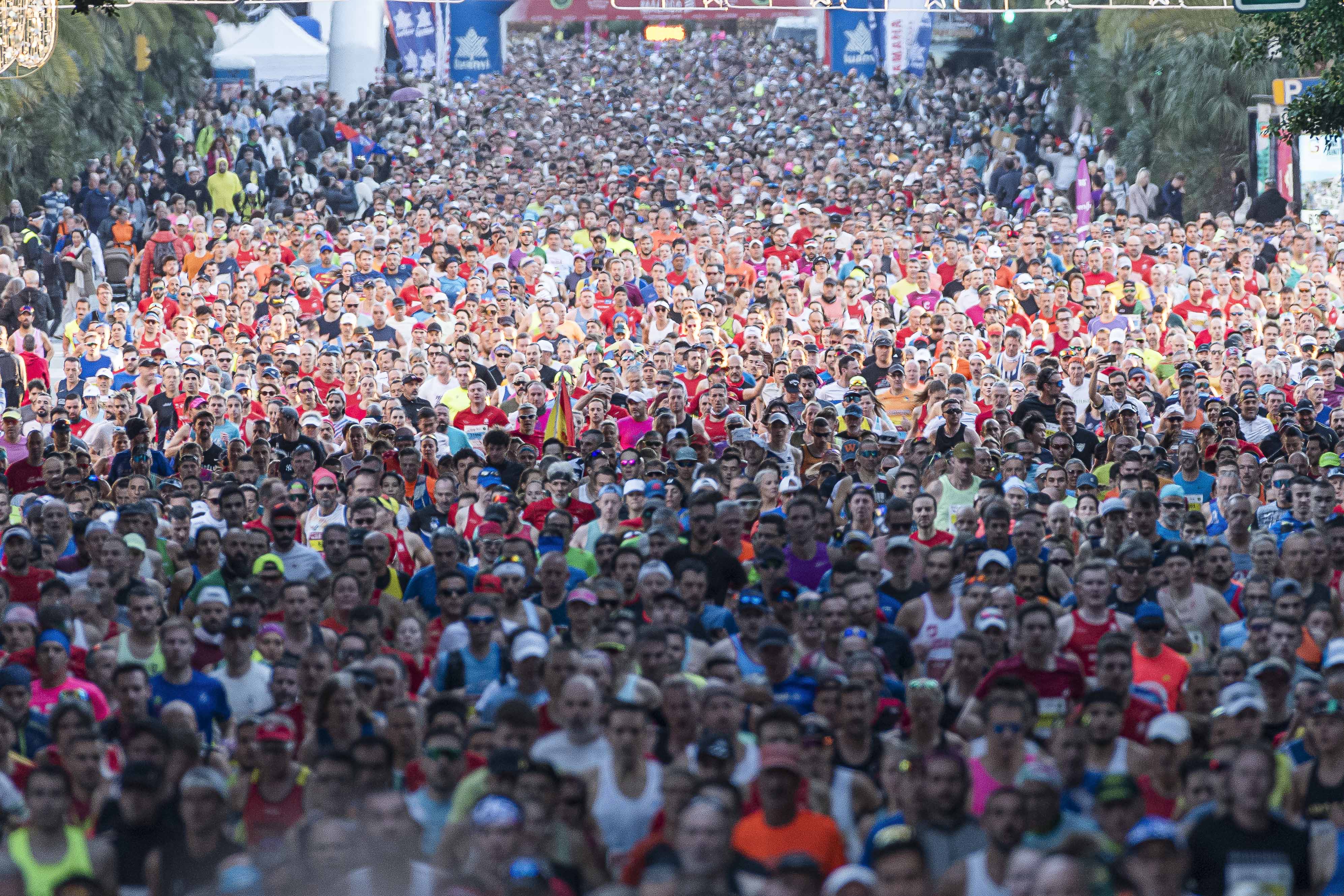 Salida del Generali Maratón de Málaga