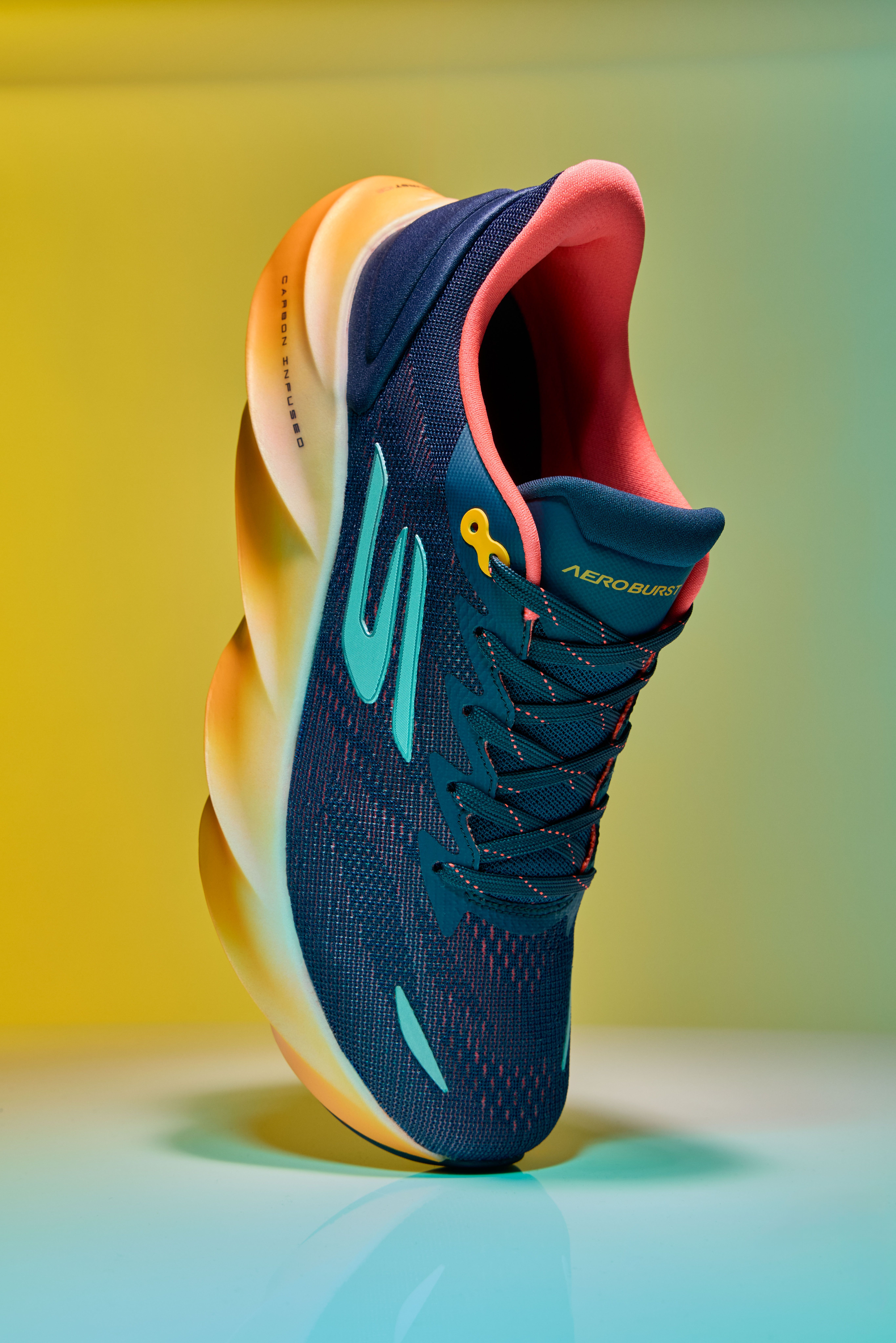 Skechers AERO Burst 22