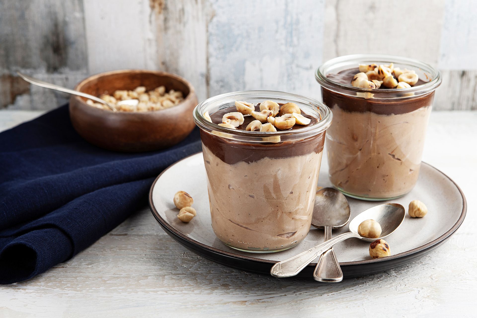 Receta deportiva  Mousse de chocolate y avellanas