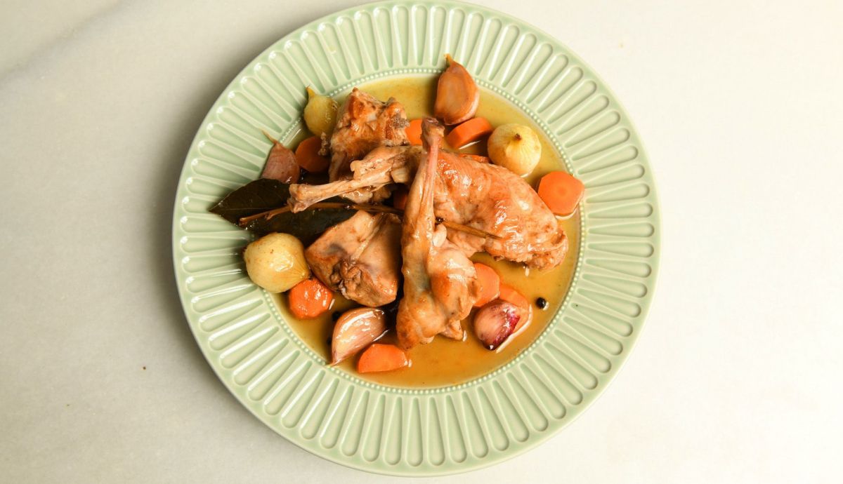 Receta de carne de conejo en escabeche