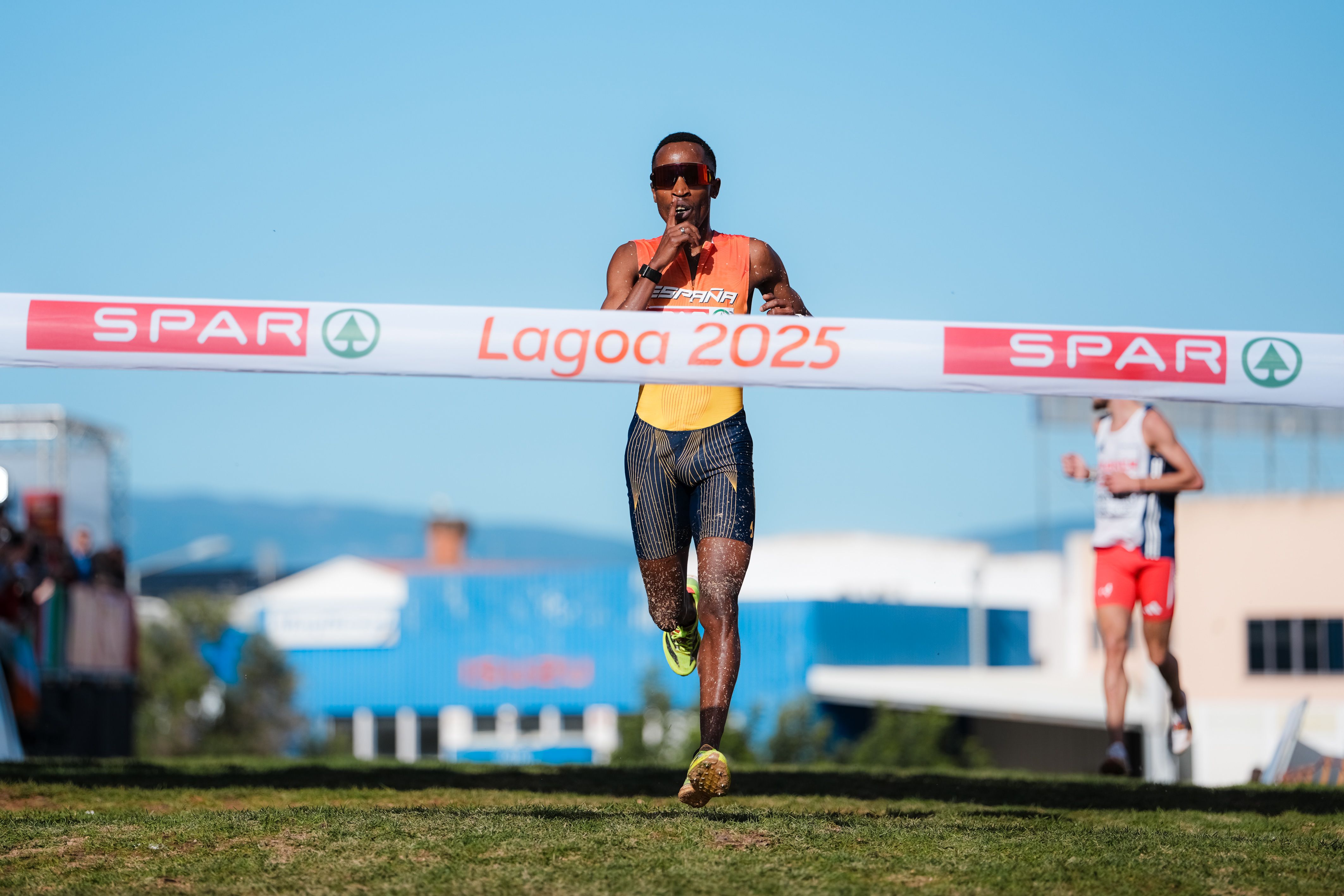 Ndikumwenayo y Forero bañan de oro a España en el Europeo de Cross
