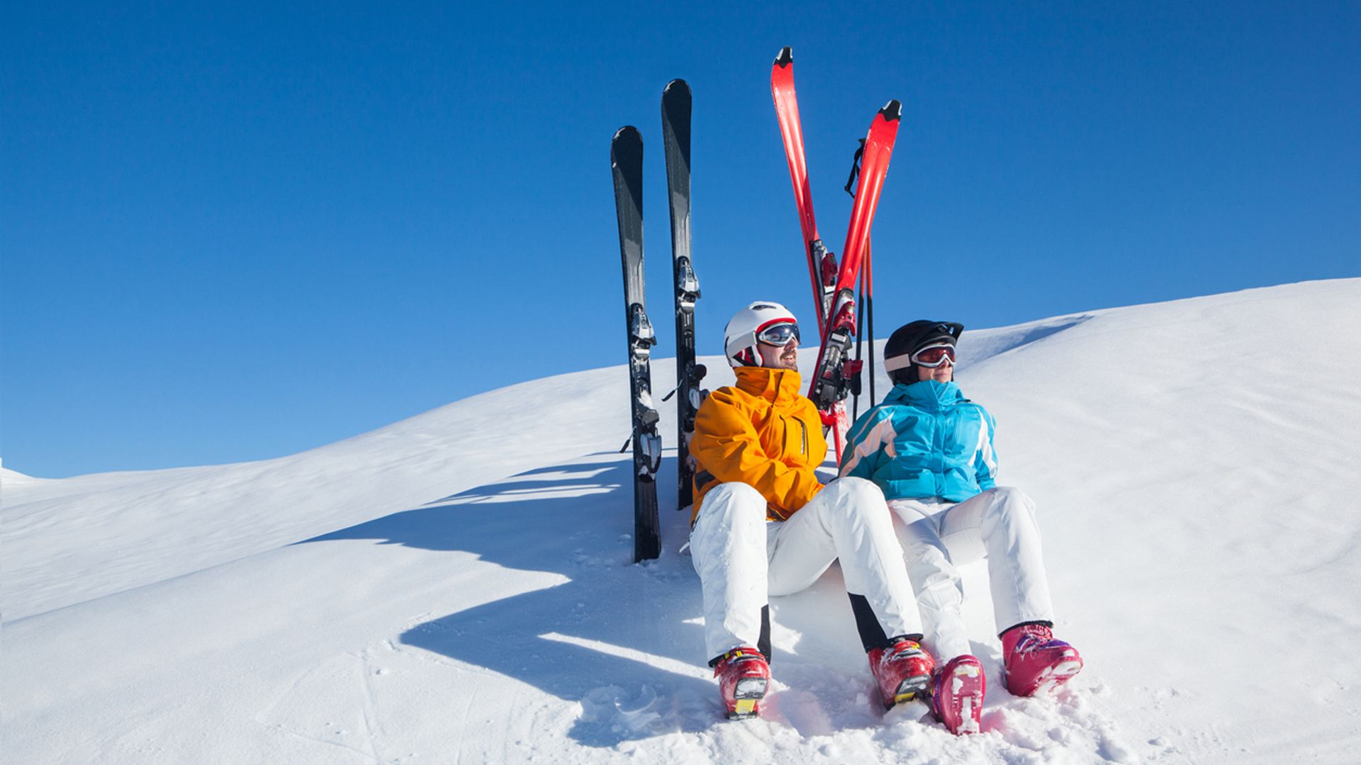 Si vas a la nieve, protege bien tu piel de los rayos solares