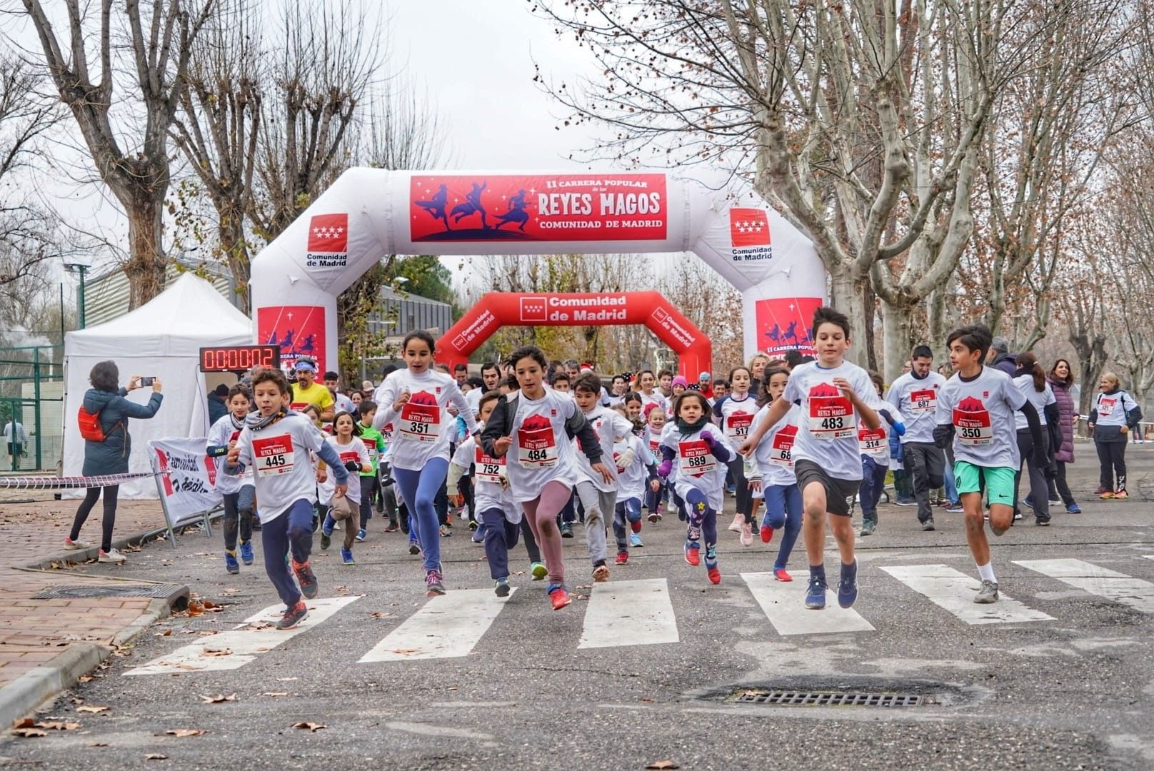 Salida de la Carrera familiar de los Reyes Magos de la Comunidad de Madrid