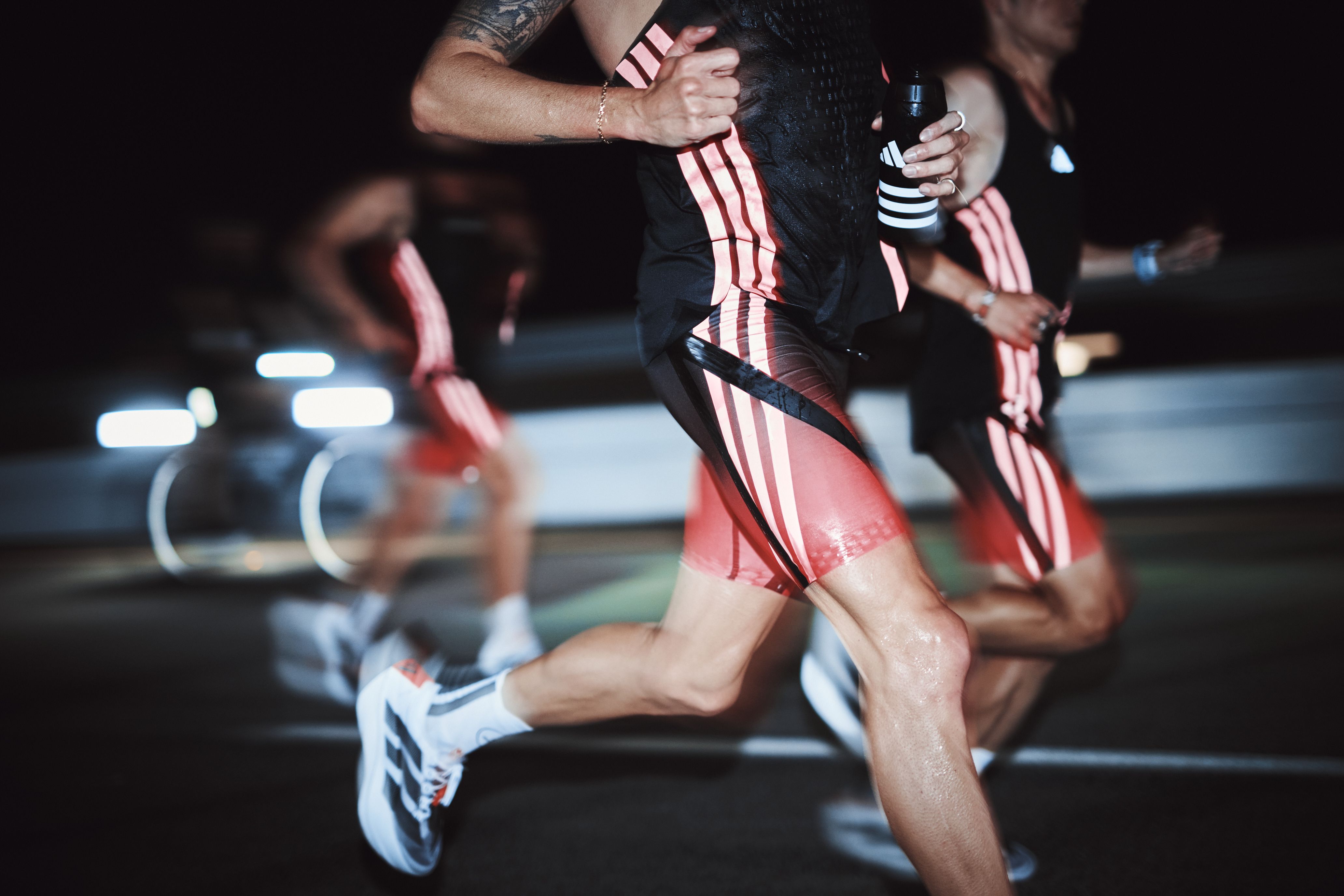 Cómo debes llevar los brazos cuando corres