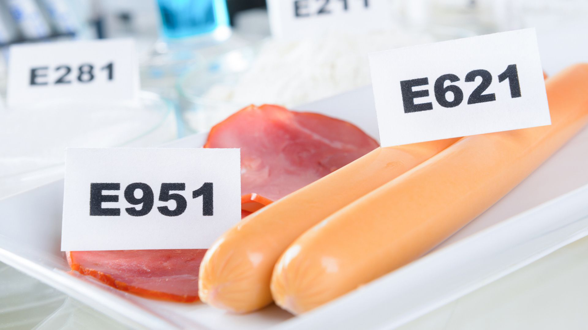 Encuentran relación entre los conservantes alimentarios y riesgo de cáncer