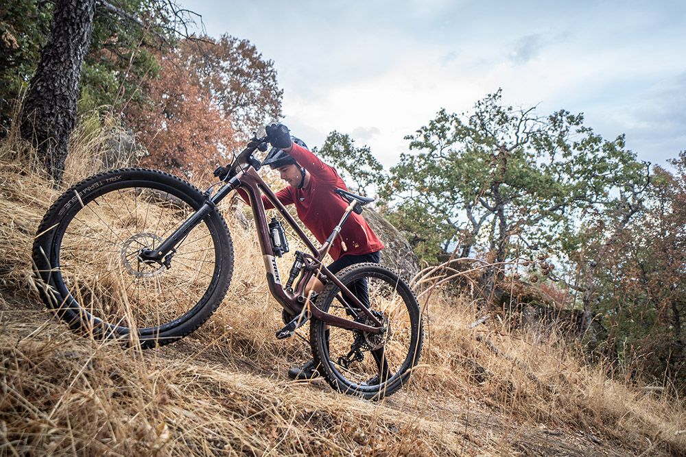 Al final nos toca subir la bici empujando