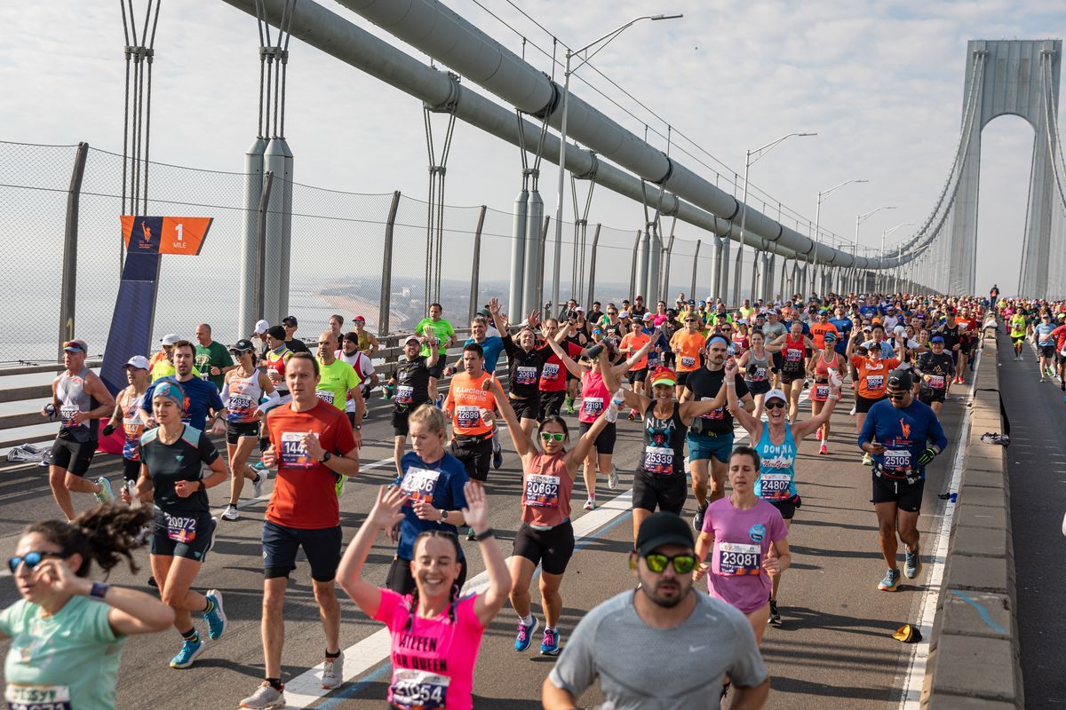 La espectacular salida del Maratón de Nueva York en el Puente de Verrazano.