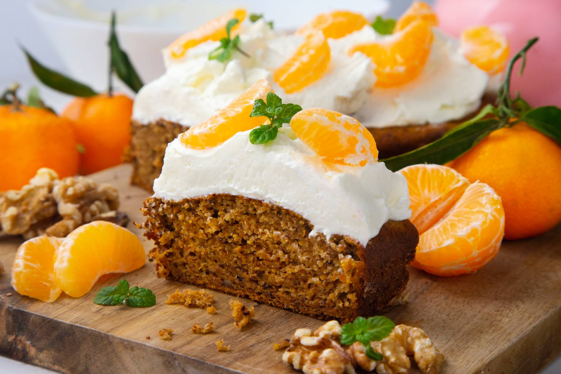 Bizcocho integral con nueces y mandarinas