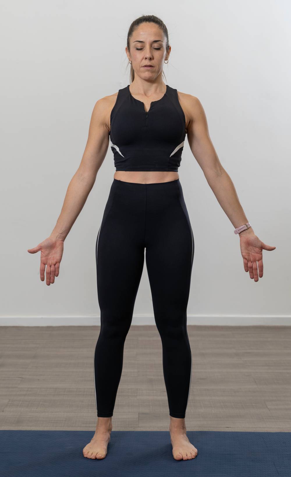 Micro activación del suelo pélvico en bipedestación