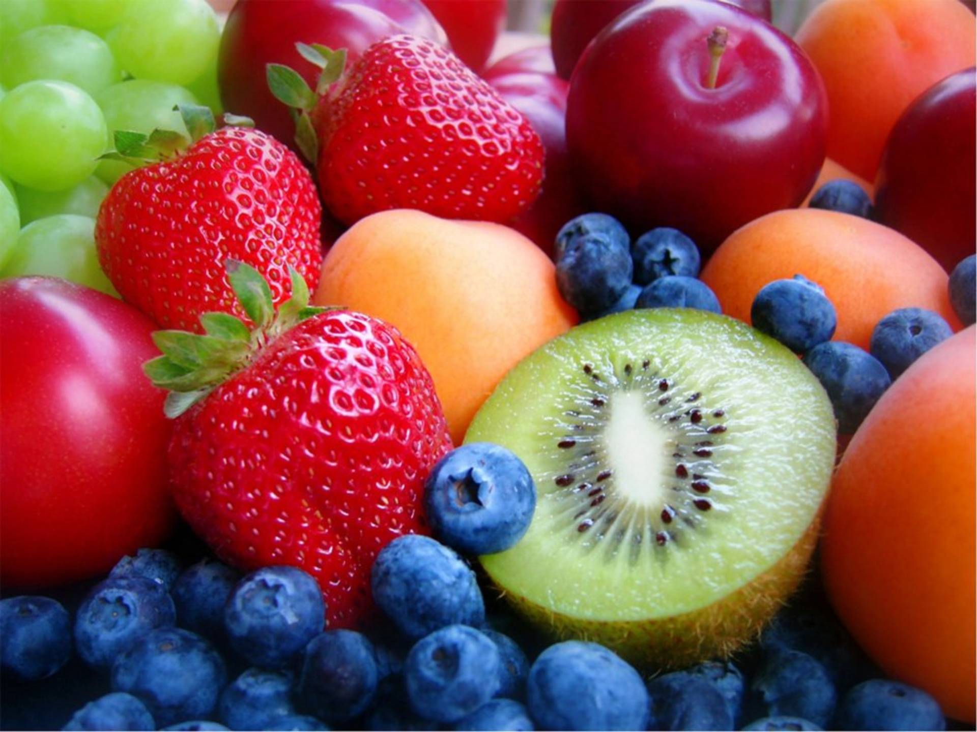 El ranking de las 10 frutas con más proteínas