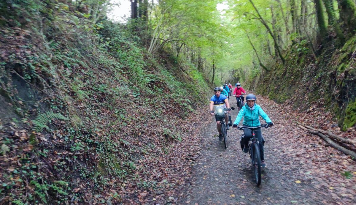 Cruzando Euskadi y Navarra por las Vías Verdes en bicicleta