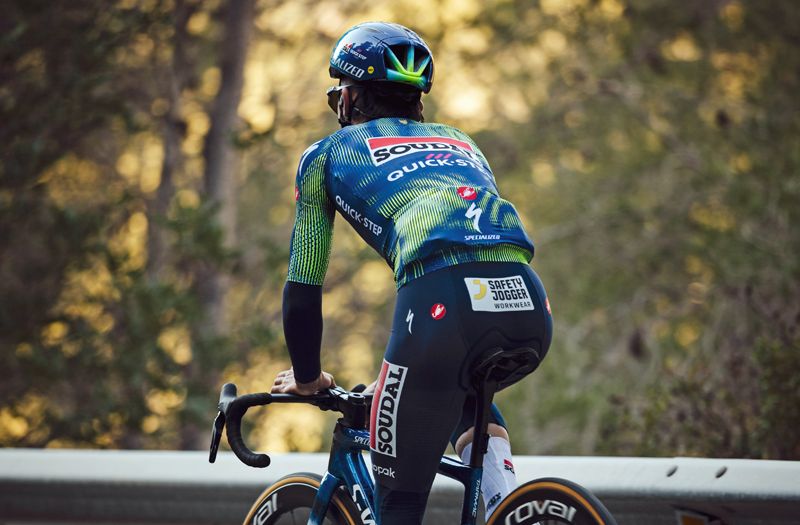 Imagen de los ciclistas del Soudal Quick Step Devo foto 2
