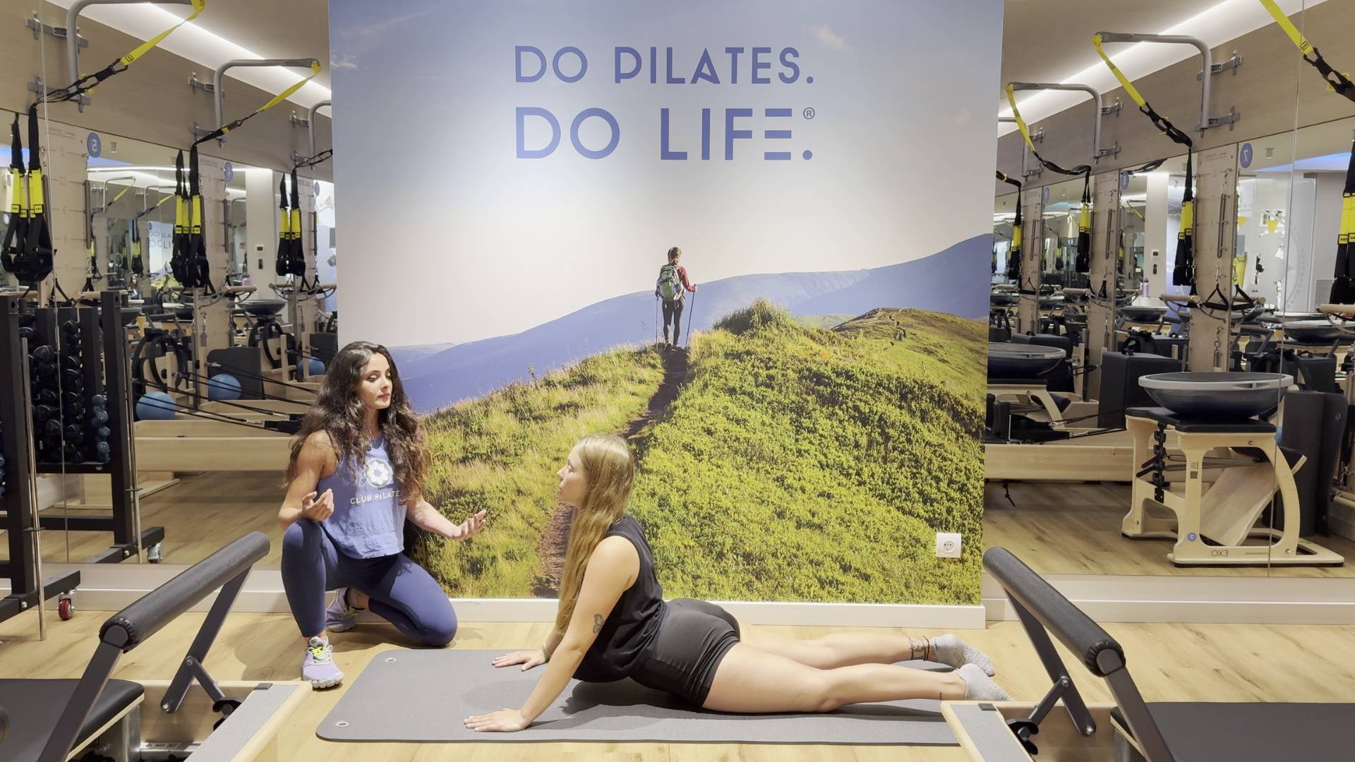 Pilates para viajar mejor: ocho ejercicios para cuidar la espalda en vacaciones