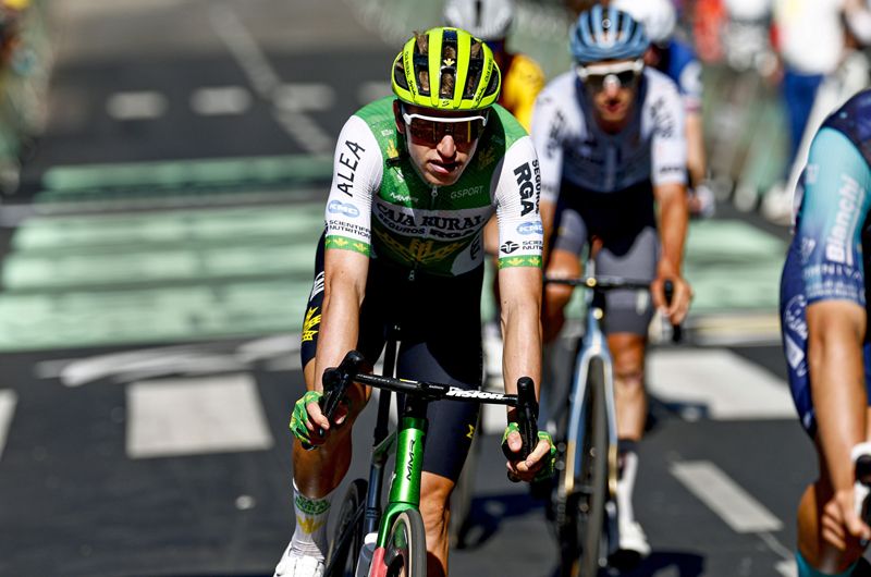 Alex Molenaar llegando a la meta de Foix en la 4ª etapa del Tour, en la que formó parte de la fuga
