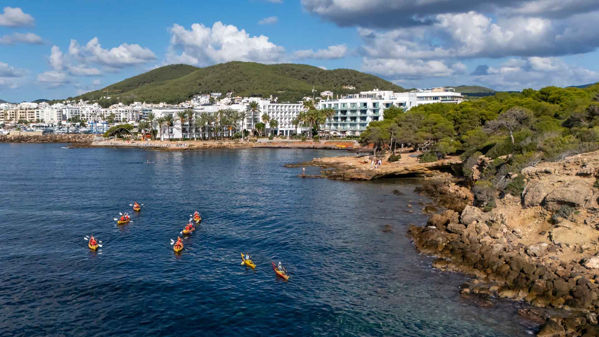 Tres maneras de descubrir el mar en familia en Santa Eulària des Riu