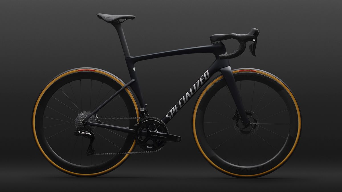Tarmac S-Level (10.499 €) | 7,100 kg