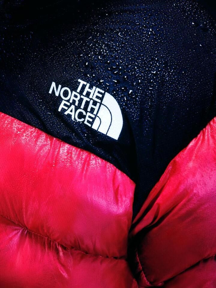 TNF FW26 EVER ICONS Nuptse Summit OffBody Tertiary W BMarion 1182