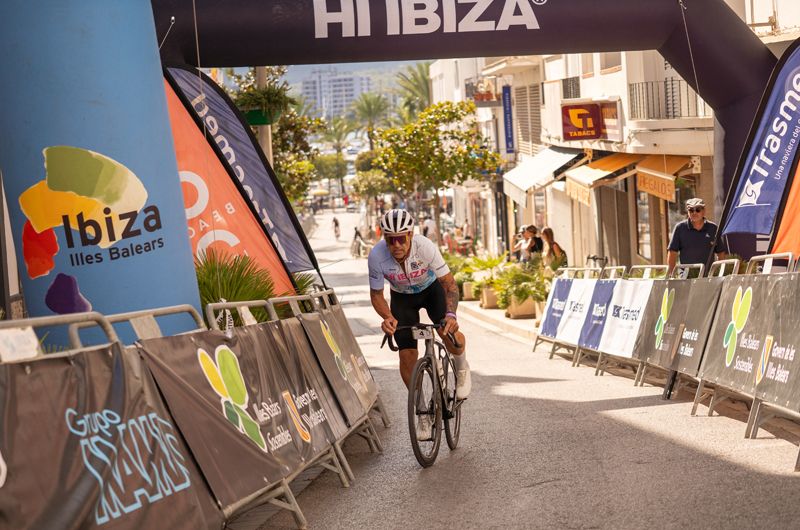La Vuelta Cicloturista a Ibiza Campagnolo foto 5