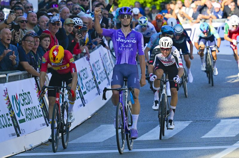 Alessandro Covi brilla en el Giro del Veneto Alessandro Covi brilla en el Giro del Veneto