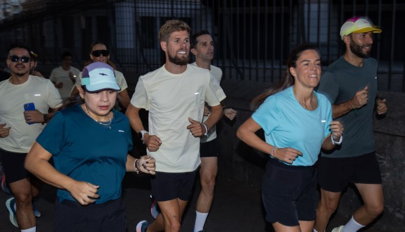 Jimmy Gressier corriendo por Madrid