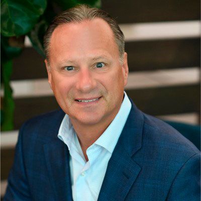 Douglas Grimm, CEO provisional de Fox Factory
