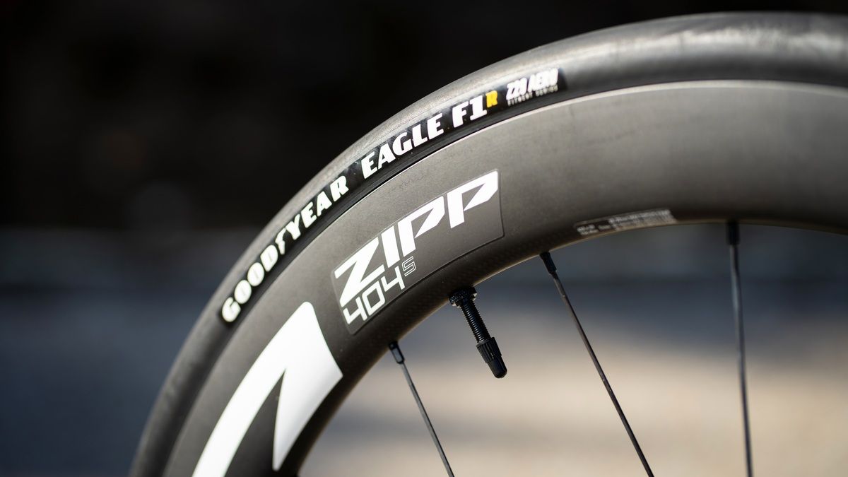 ZIPP 404 S 4