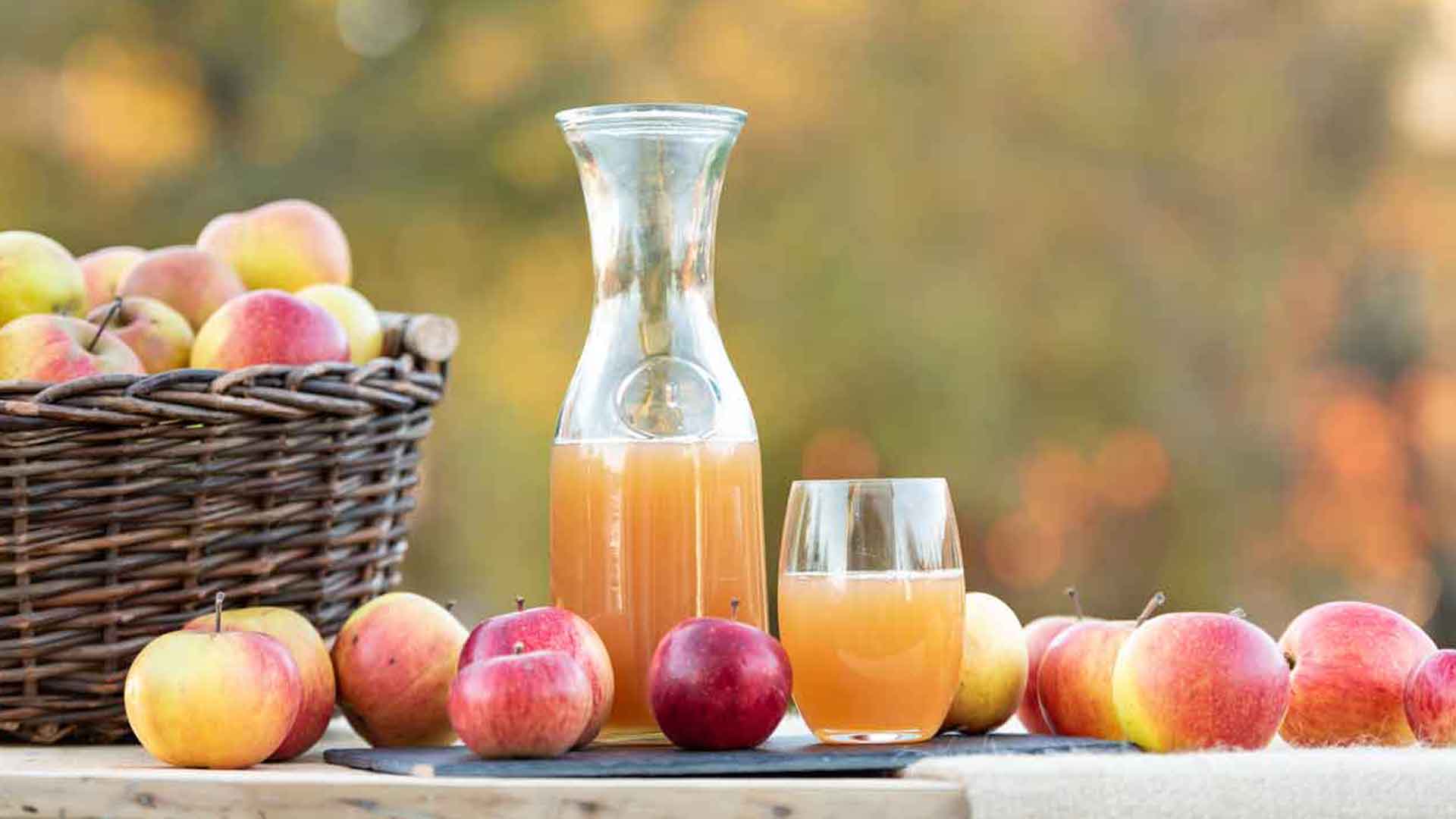 Zumo de manzana para la recuperación tras correr