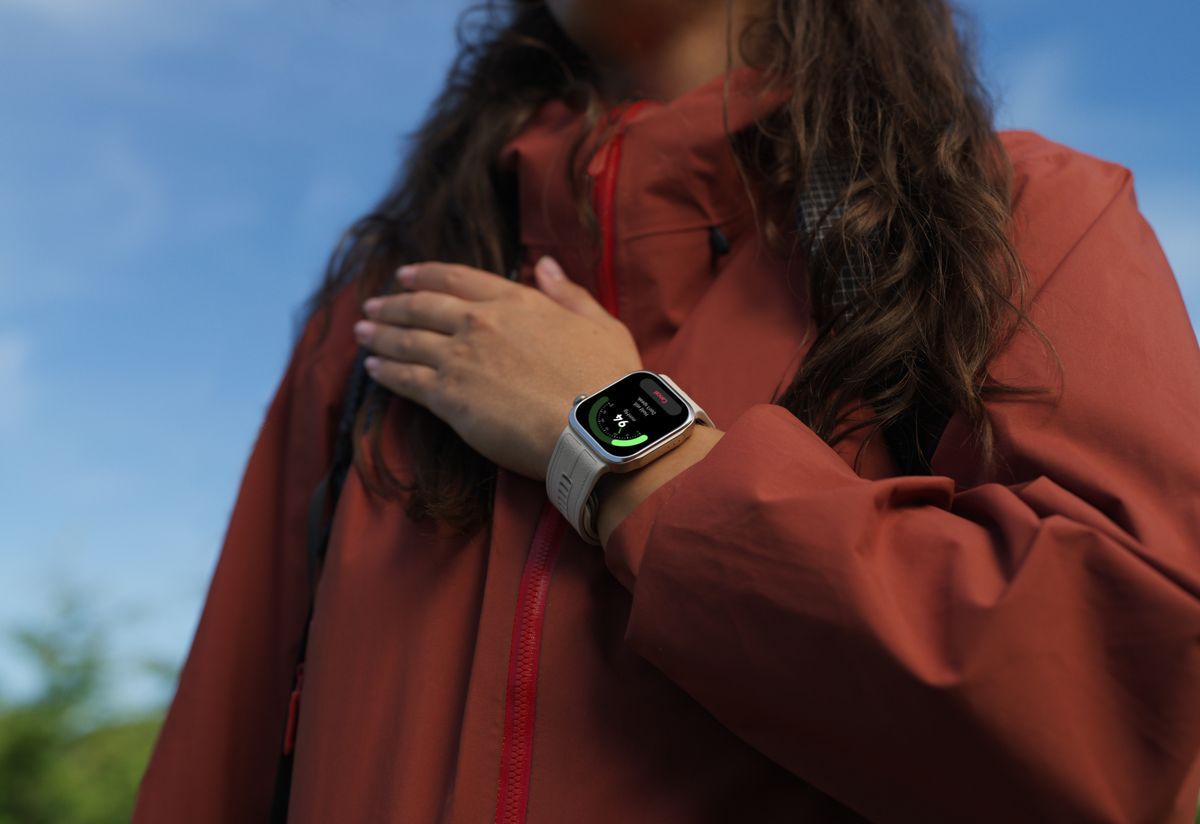 Esta es la postura que tienes que adaptar para tomarte la presión con el HUAWEI WATCH D3
