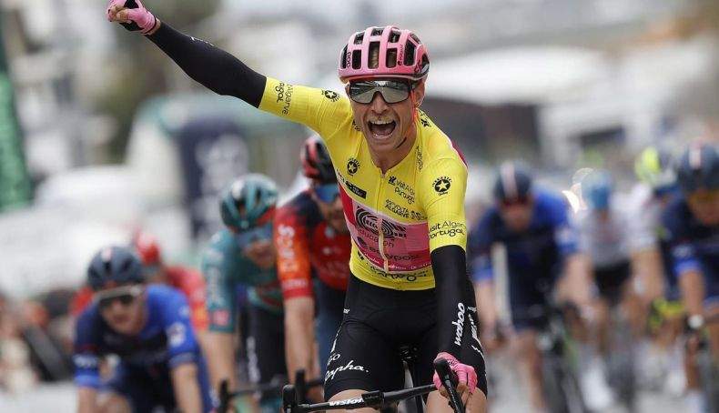 magnus cort repite victoria y es mas lider de la volta ao algarve tras un espectacular desenlace 2 790x454