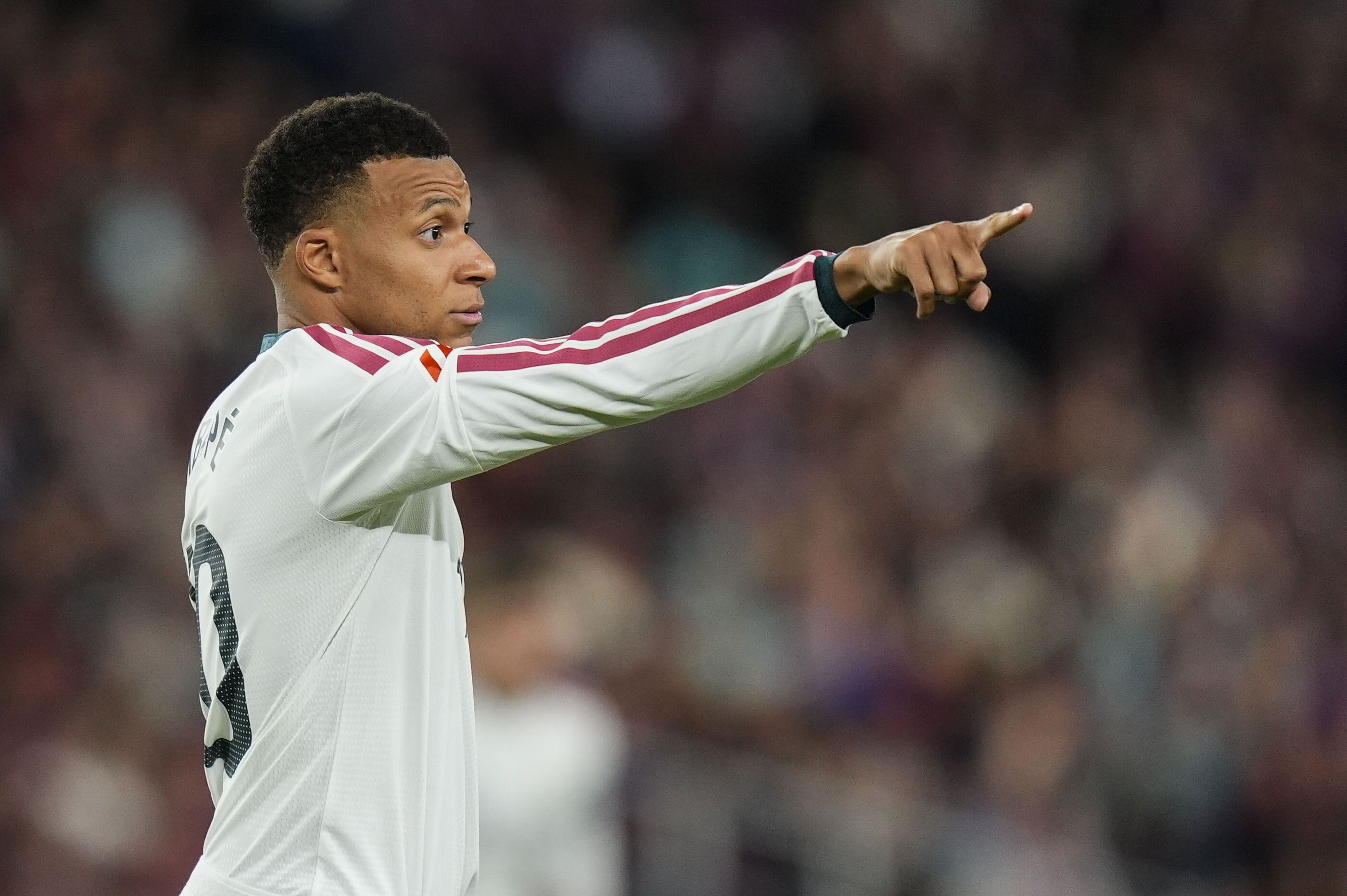 ¿Por qué se disculpó Mbappé? La pregunta sin respuesta en el Internet chino