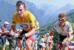 Imagen de Galeria de Vuelve Lance Armstrong, opina y gana su nuevo maillot