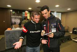 Imagen de Galeria de Presentado el DVD "Sueños por Hora"