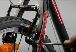 Imagen de Galeria de Aprende a revisar los frenos de bicicleta