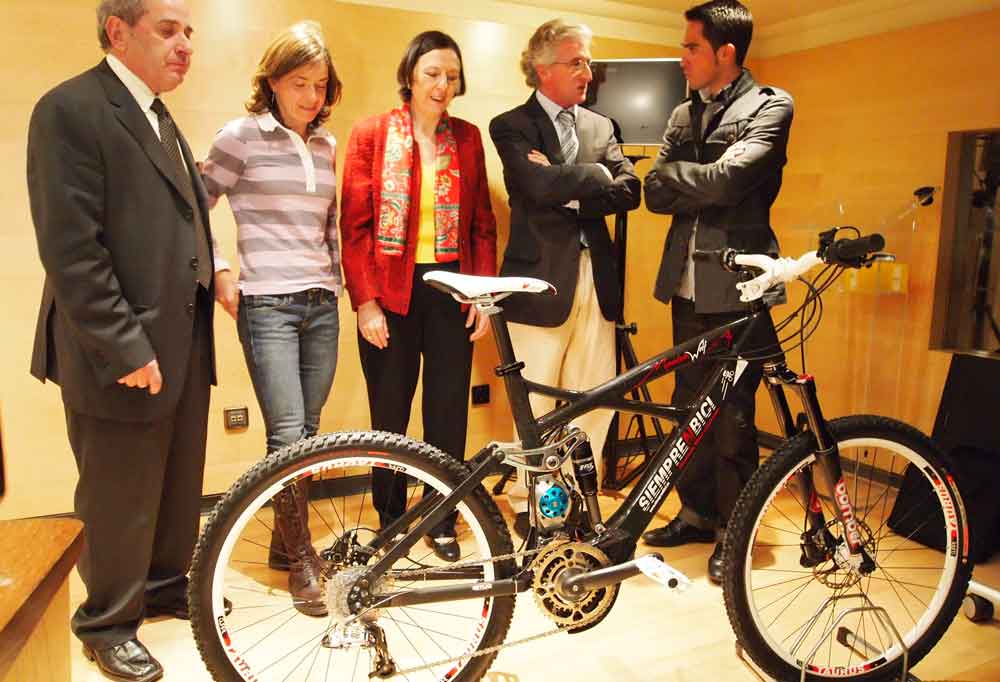 Imagen de Galeria de Contador se pasa a la bici eléctrica...