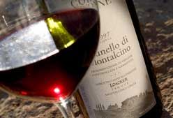 Imagen de Galeria de Esta navidad brinda con vinos Loacker de laboratorios DHU