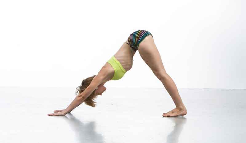 Movimientos de yoga para deportistas