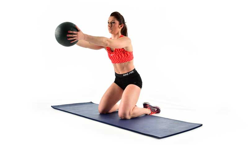 Abdominales en circuito para descubrir tu core en verano