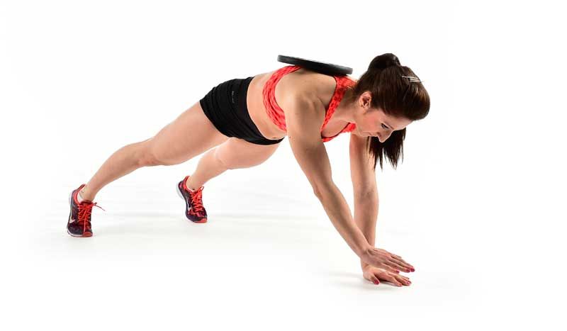 Abdominales en circuito para descubrir tu core en verano
