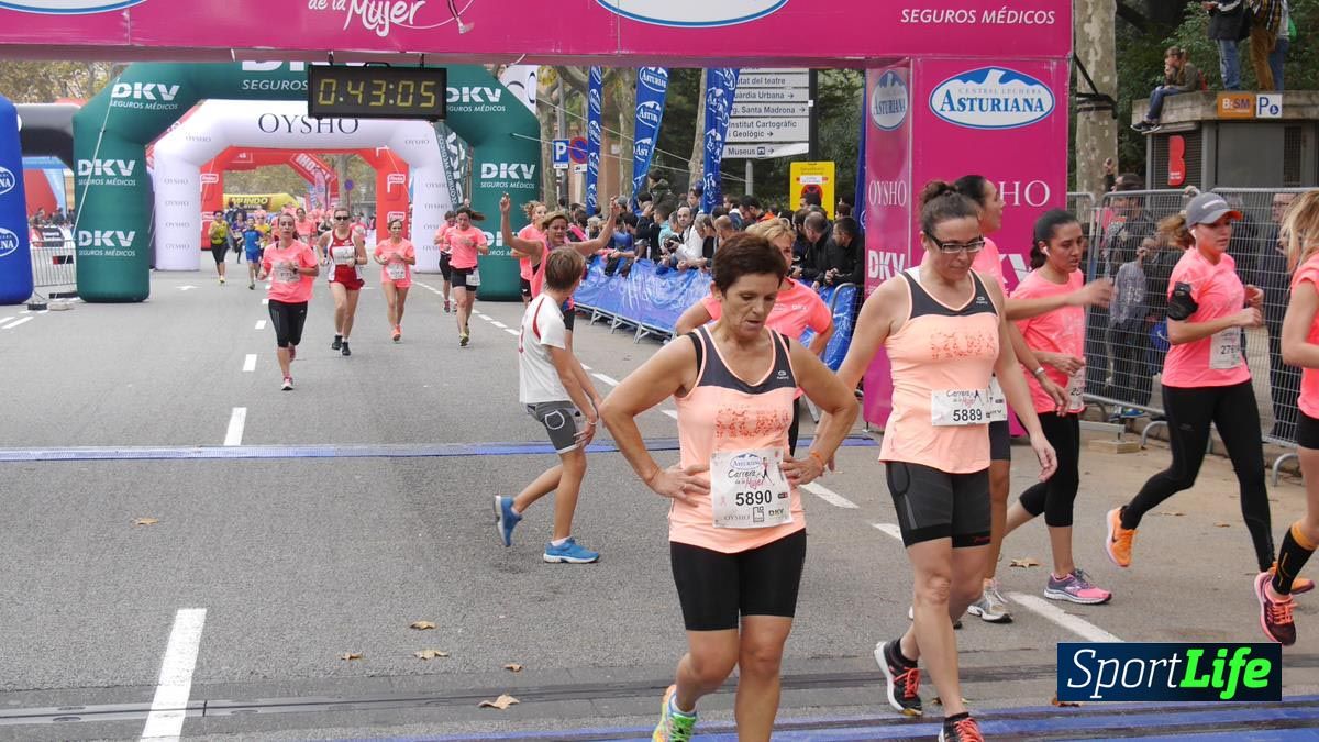 Galería Carrera de la Mujer Barcelona 2015  Arco izquierdo (0:41 a 0:50)