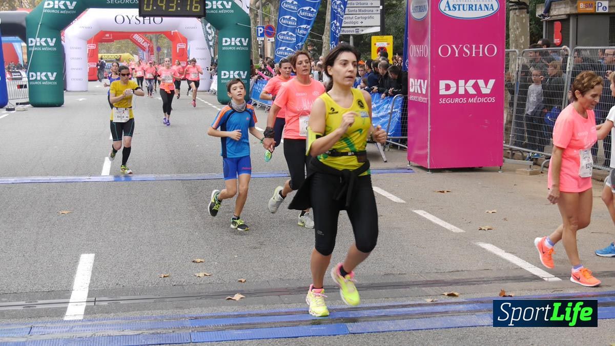 Galería Carrera de la Mujer Barcelona 2015  Arco izquierdo (0:41 a 0:50)