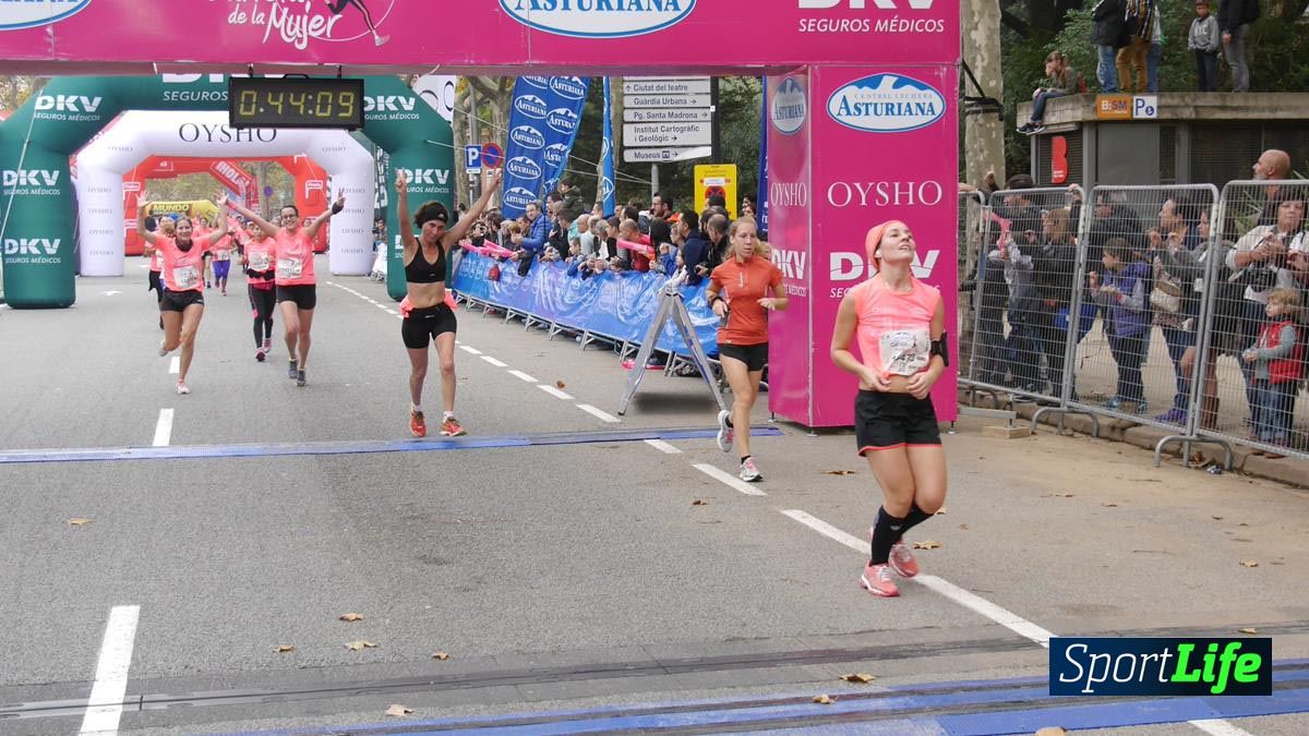 Galería Carrera de la Mujer Barcelona 2015  Arco izquierdo (0:41 a 0:50)