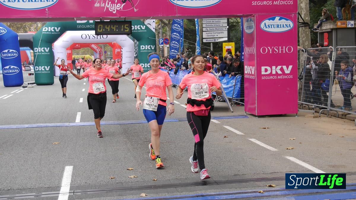 Galería Carrera de la Mujer Barcelona 2015  Arco izquierdo (0:41 a 0:50)